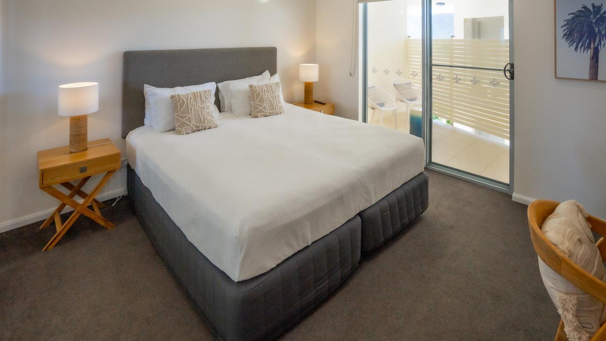 Vue Apartments Trinity Beach Room photo