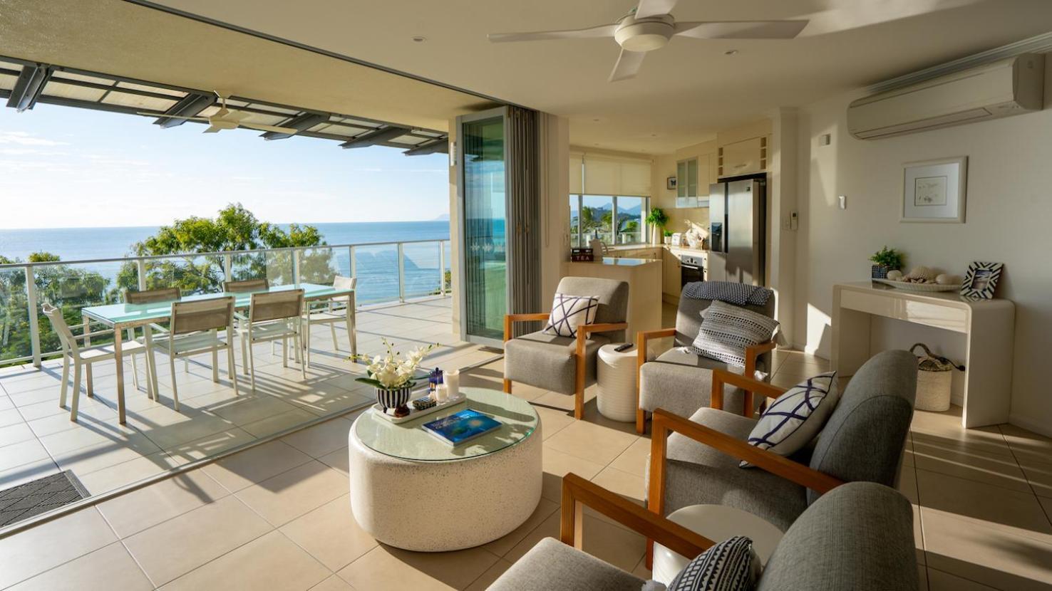 Vue Apartments Trinity Beach Exterior photo