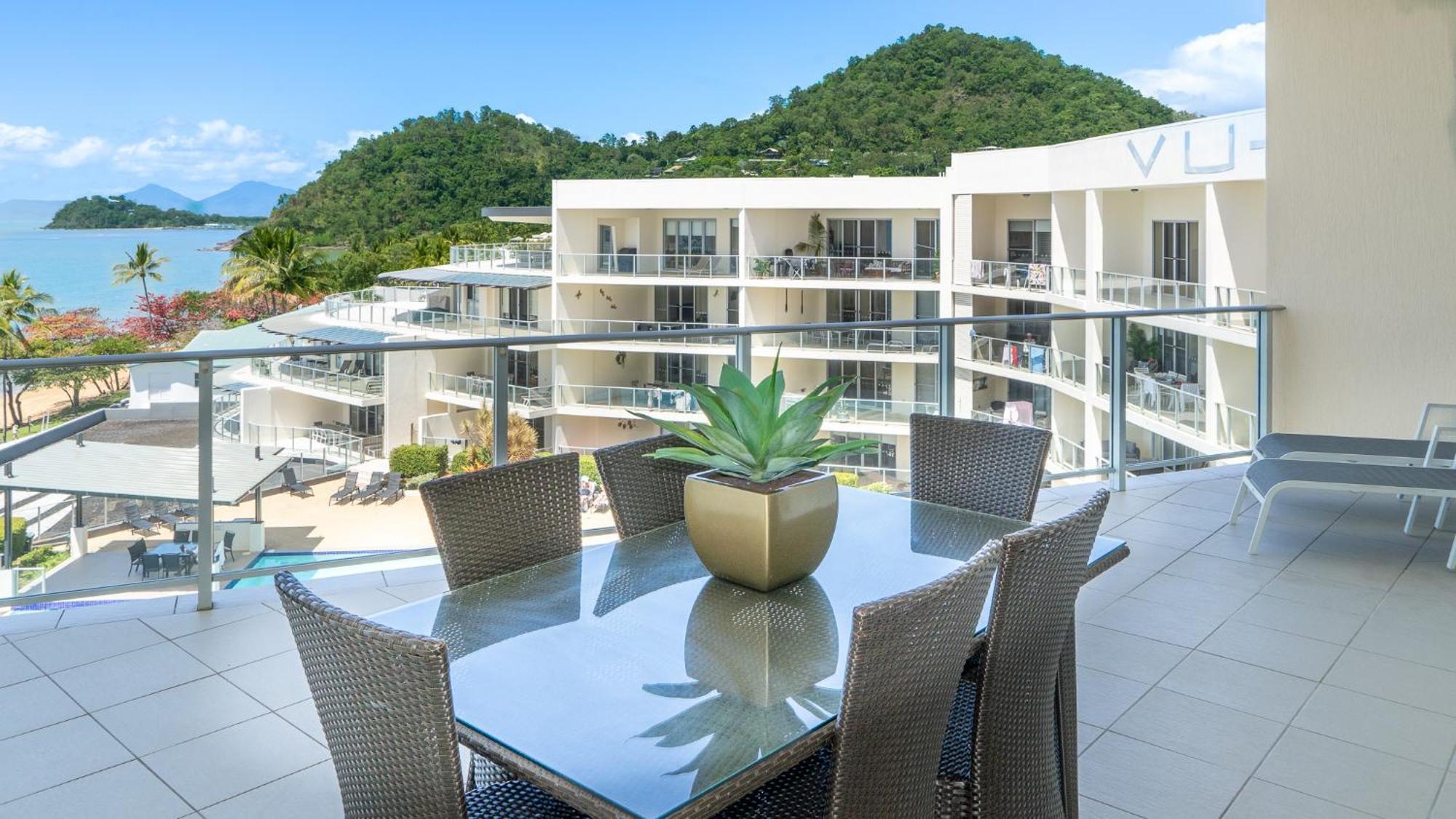 Vue Apartments Trinity Beach Room photo