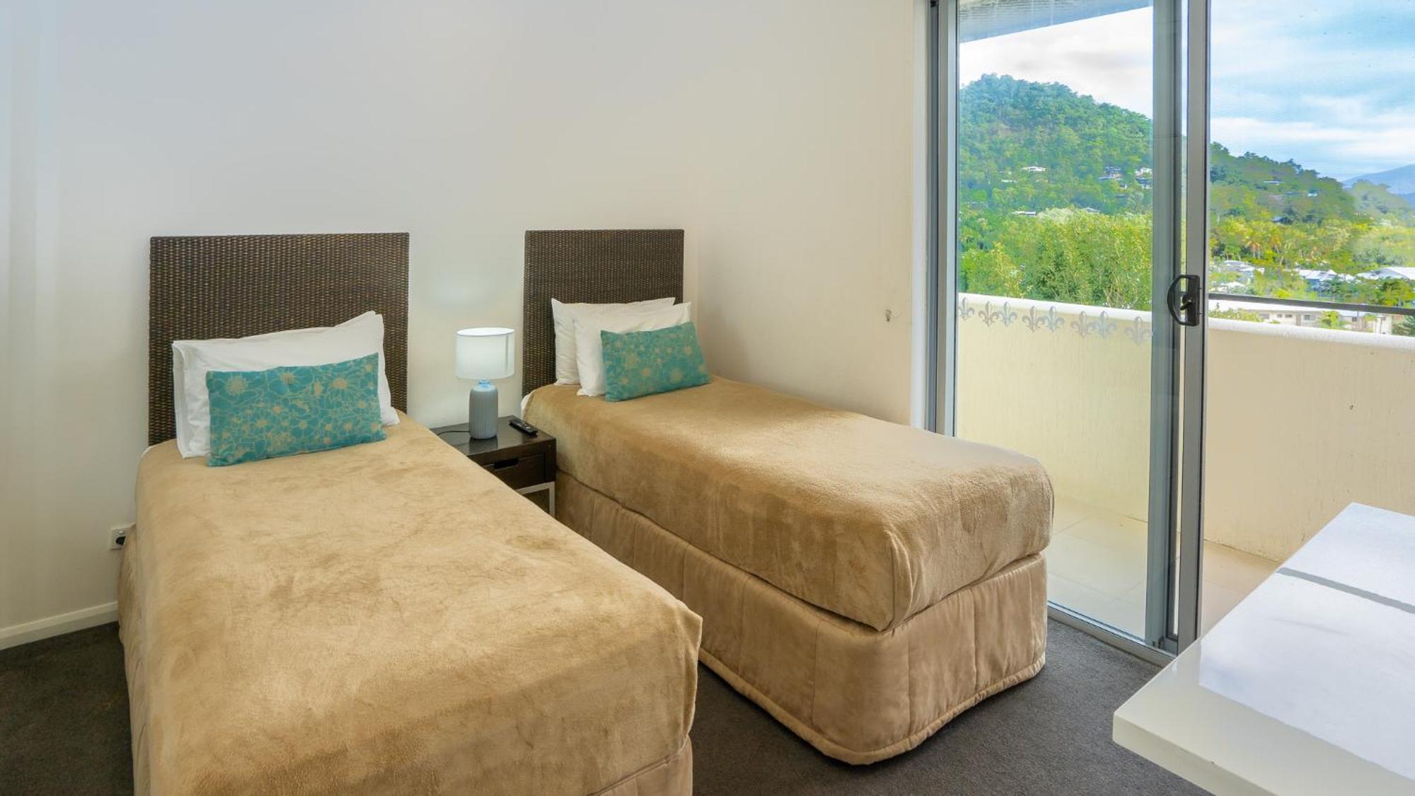 Vue Apartments Trinity Beach Room photo